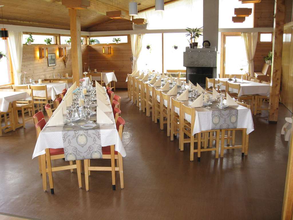 Dombas Hotel Ресторант снимка