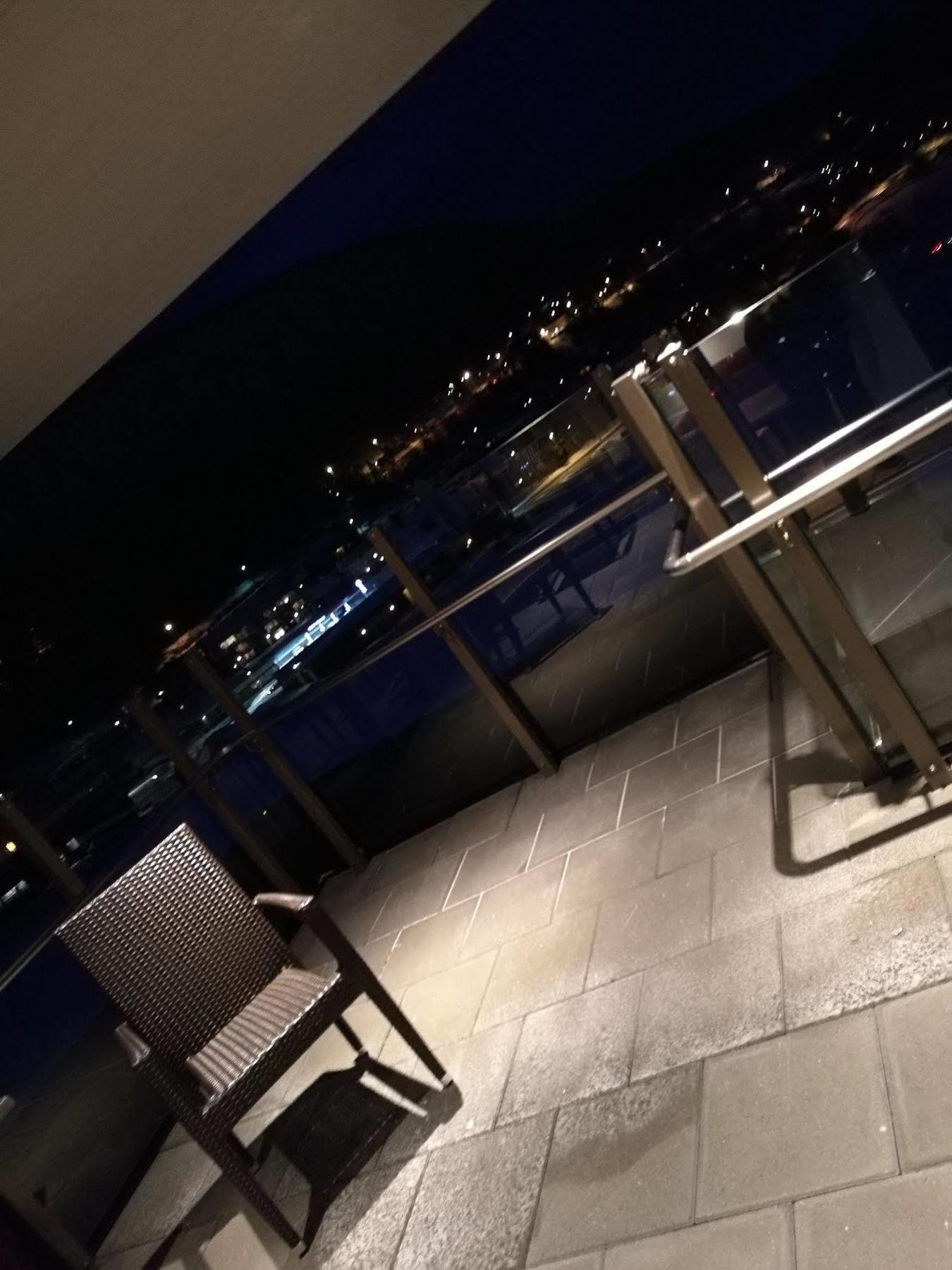 Dombas Hotel Екстериор снимка