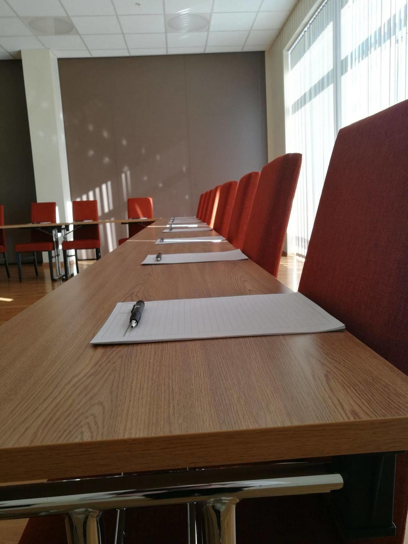 Dombas Hotel Екстериор снимка